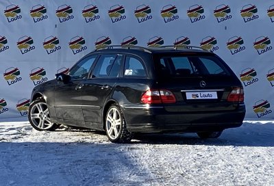 Mercedes-Benz E320 | 3