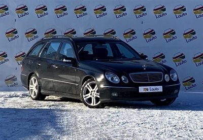 Mercedes-Benz E320 | 1