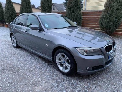 BMW 318, 2.0 l., sedanas