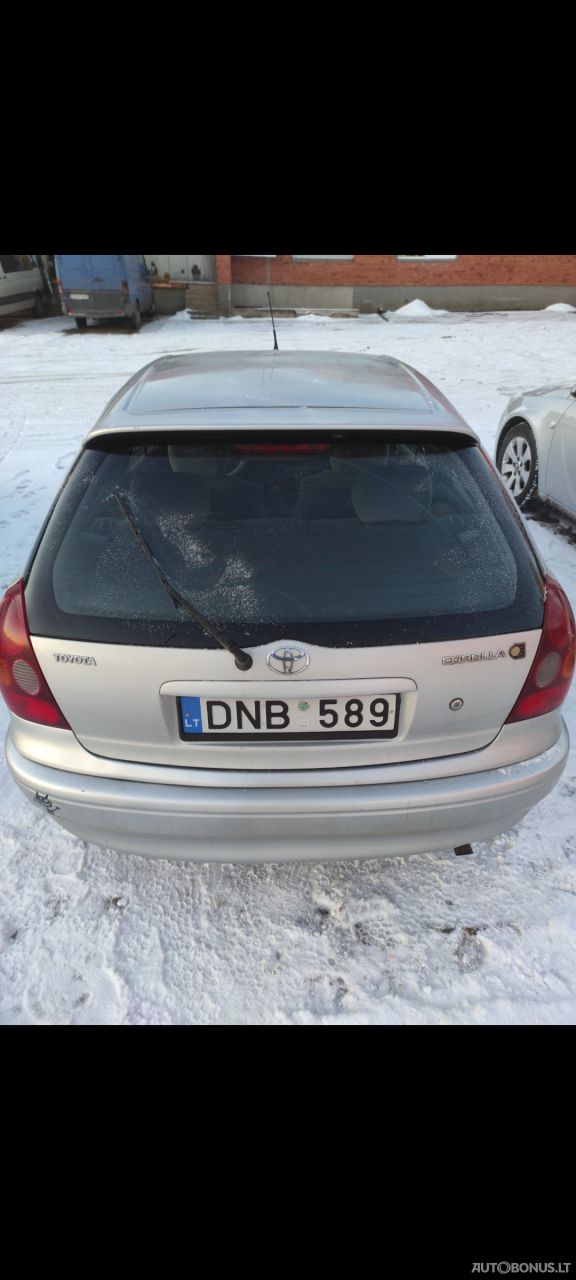 Toyota Corolla | 1