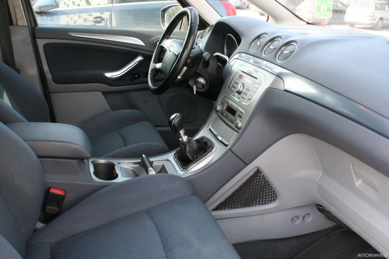 Ford S-MAX | 12