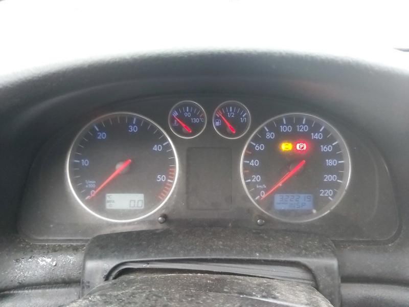 Volkswagen, Saloon | 6
