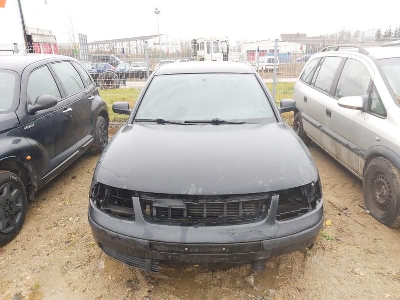 Volkswagen, Saloon | 2