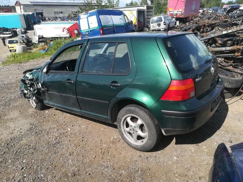 Volkswagen, Hatchback | 7