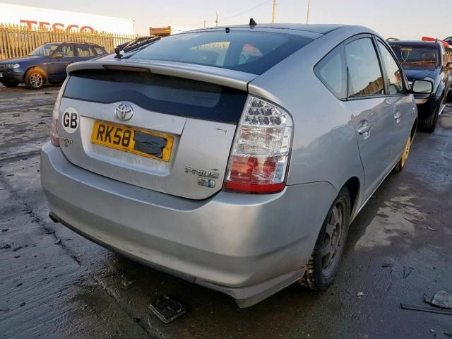 Toyota, Hatchback | 3