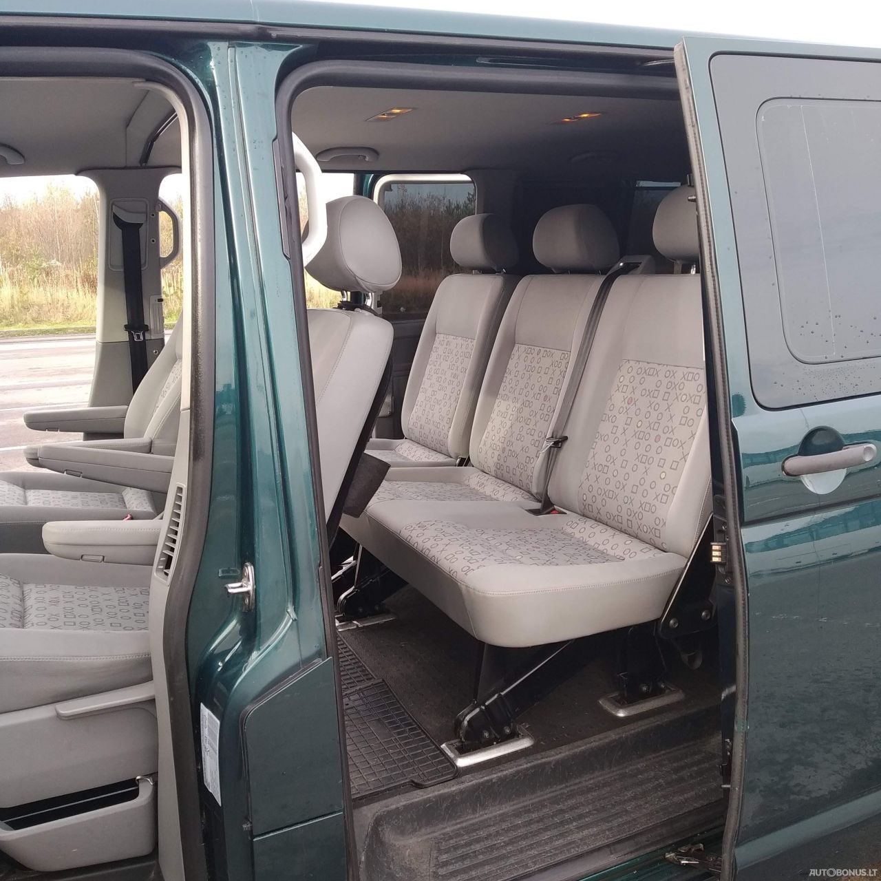 Volkswagen Caravelle | 2