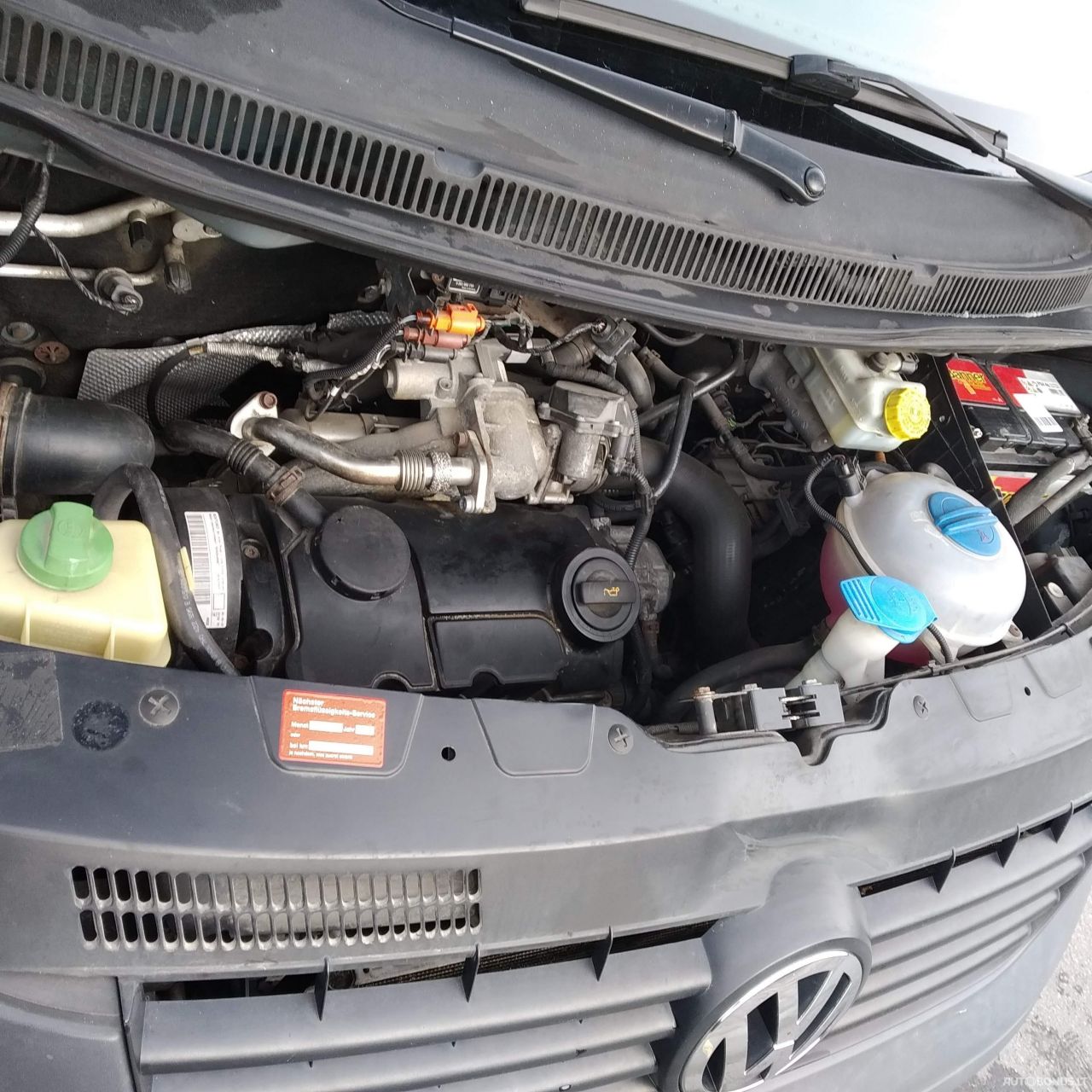 Volkswagen Caravelle | 9