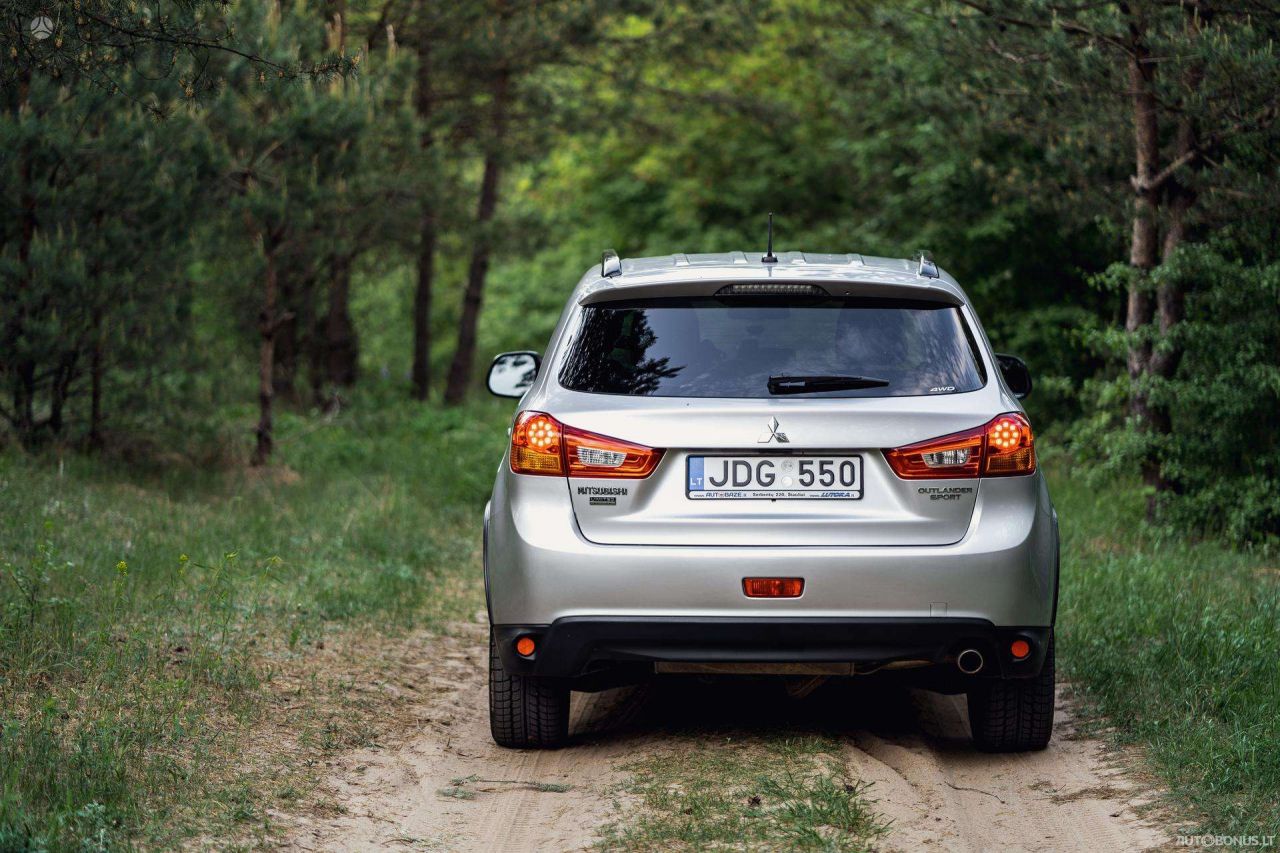 Mitsubishi Outlander | 9
