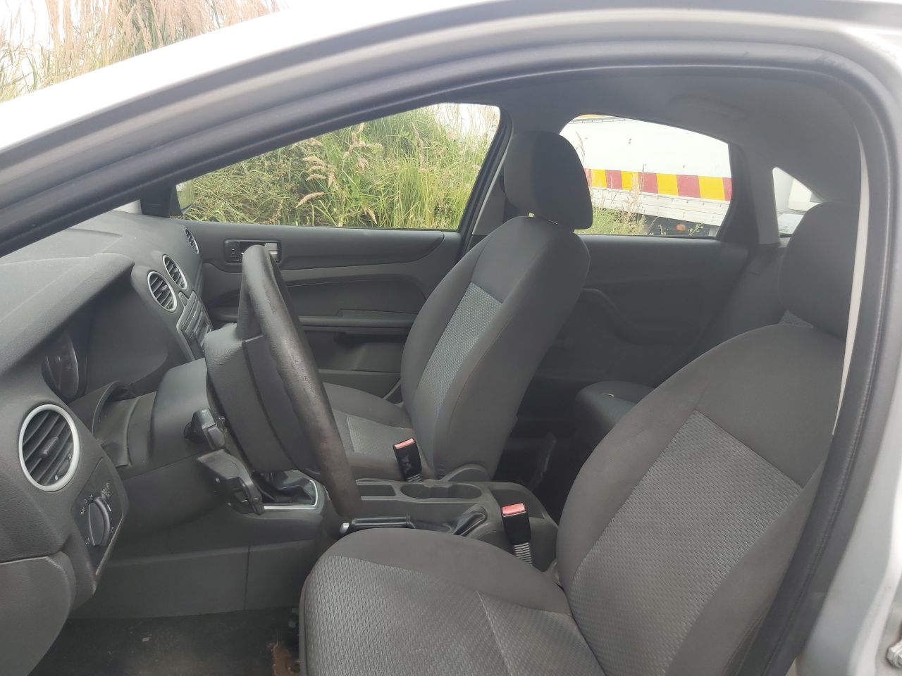 Ford, Hatchback | 5