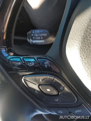 Toyota C-HR | 3