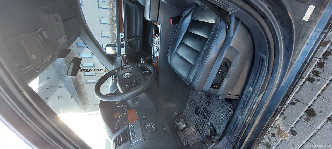 Volkswagen Touareg | 25