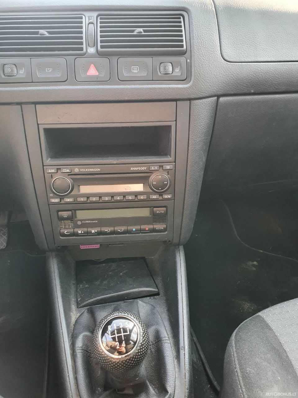 Volkswagen Golf | 4