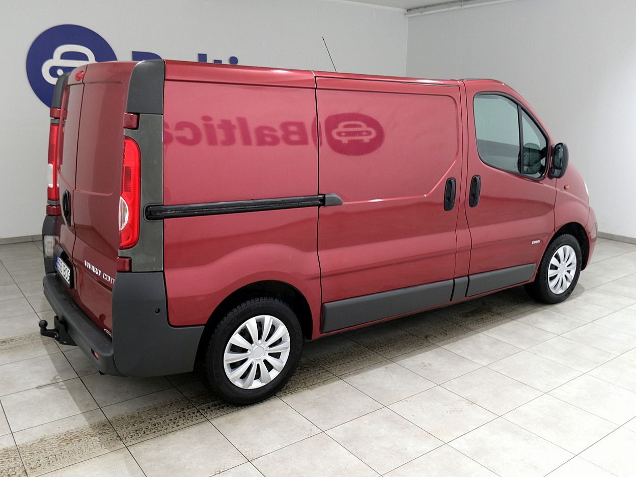 Opel Vivaro | 2