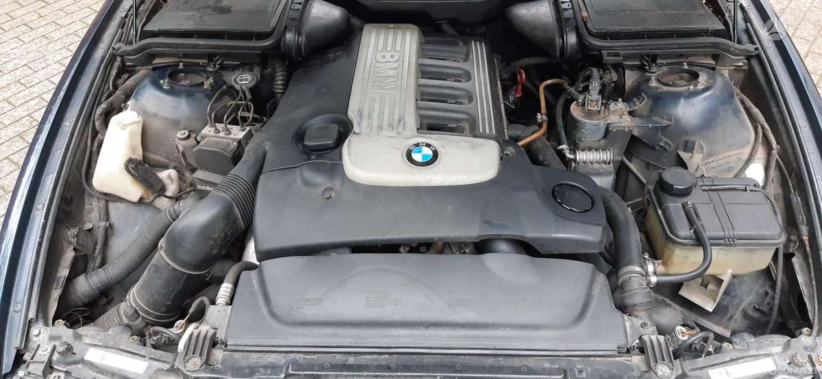 BMW 525 | 6