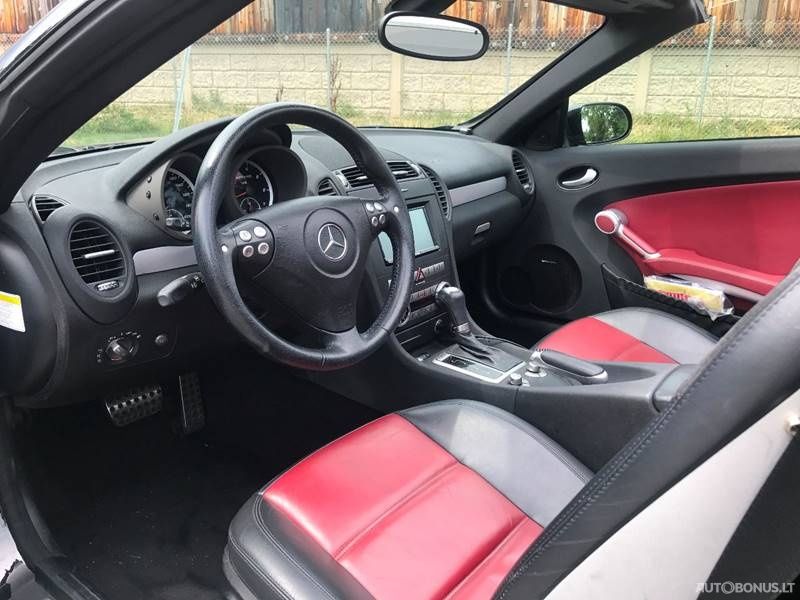 Mercedes-Benz SLK55 AMG | 1