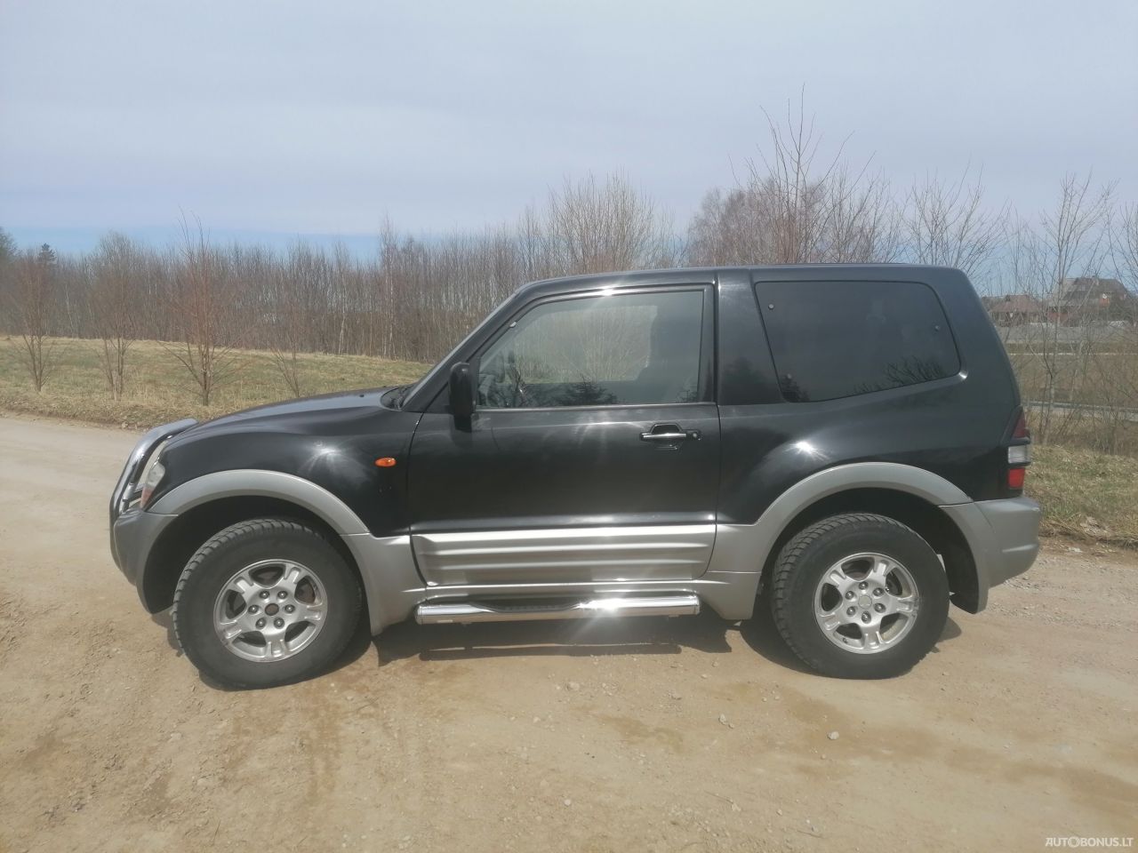 Mitsubishi Pajero | 1