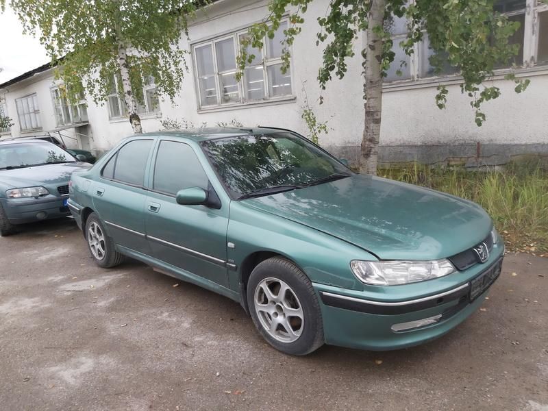 Peugeot, Saloon