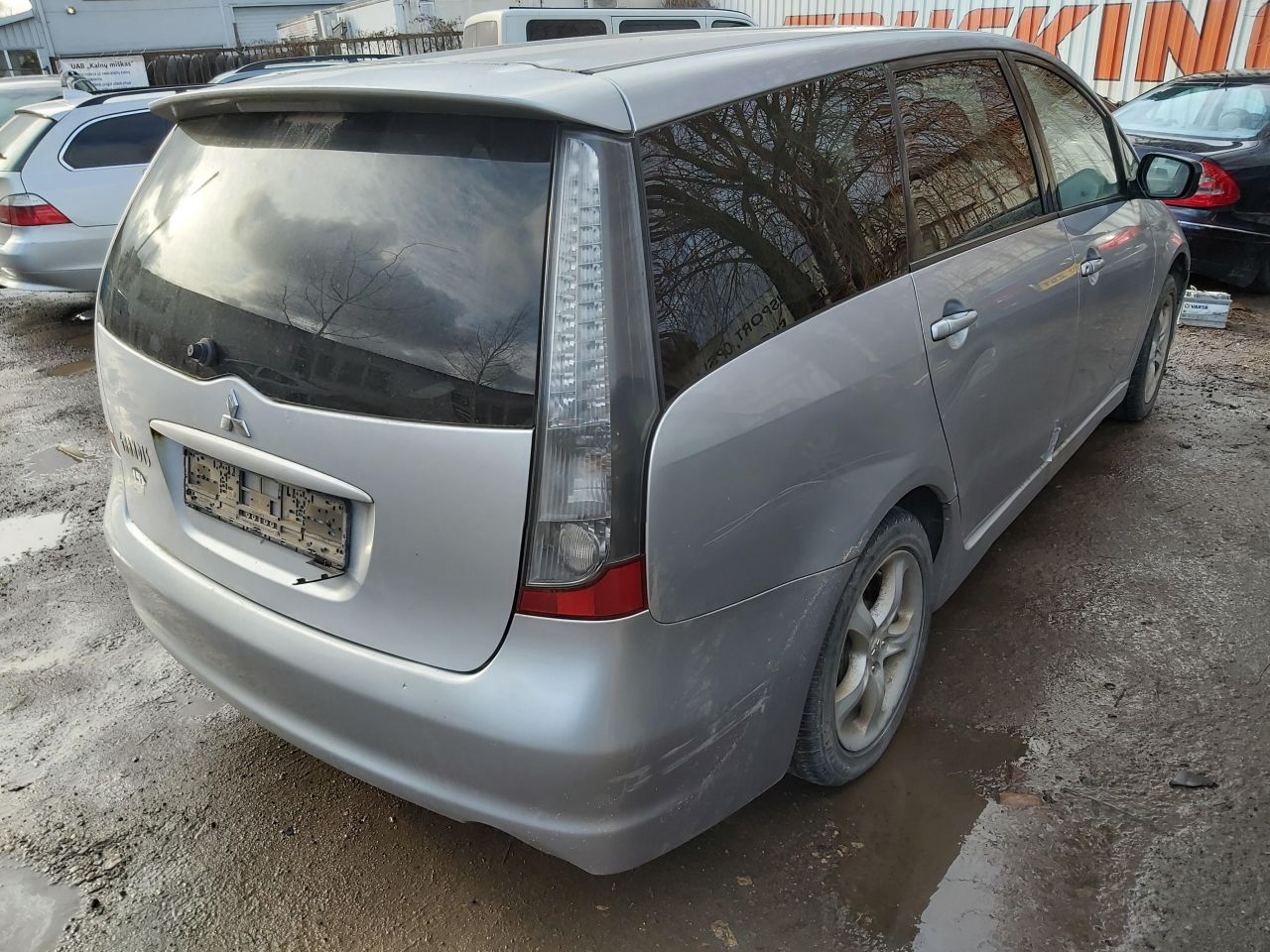 Mitsubishi, Monovolume | 7