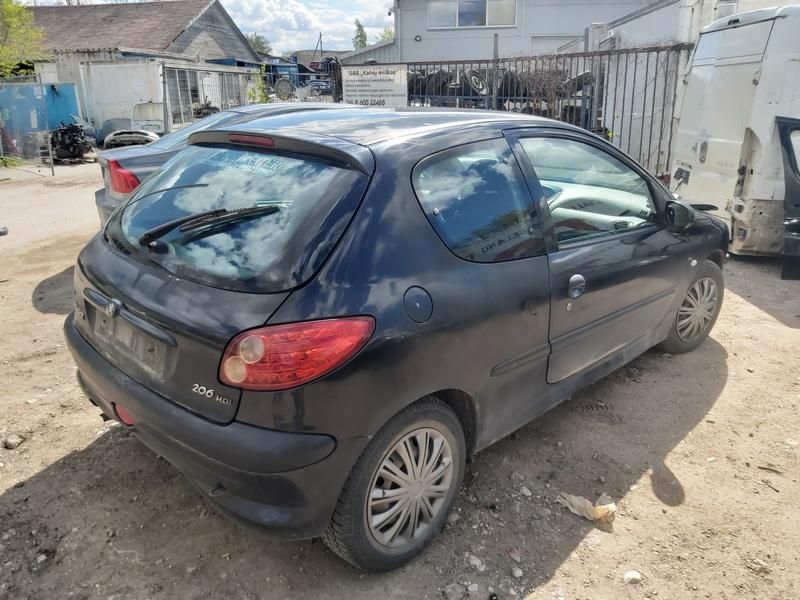 Peugeot, Hatchback | 7