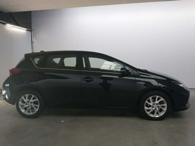 Toyota Auris | 3