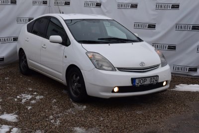 Toyota Prius | 2
