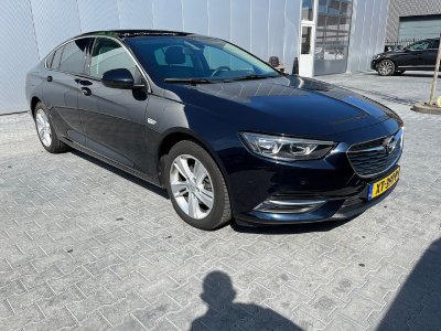 Opel Insignia, 1.0 l., hečbekas