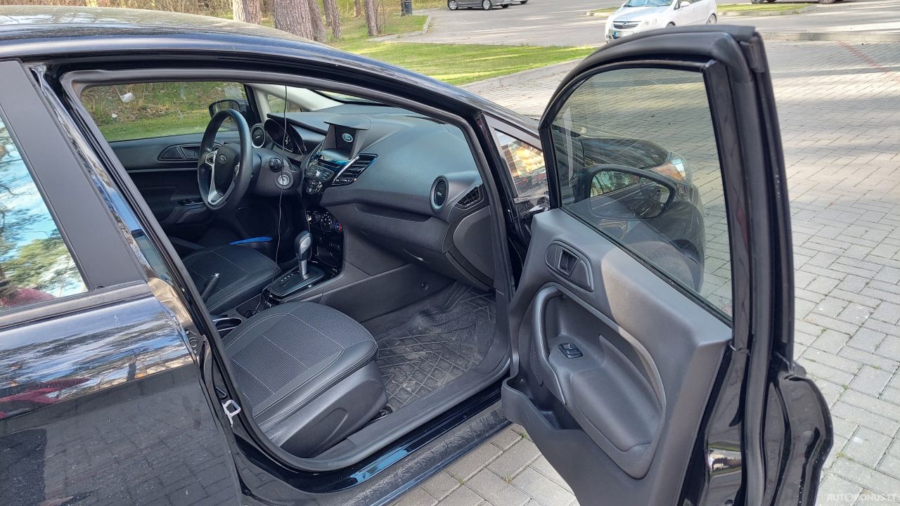 Ford Fiesta | 6