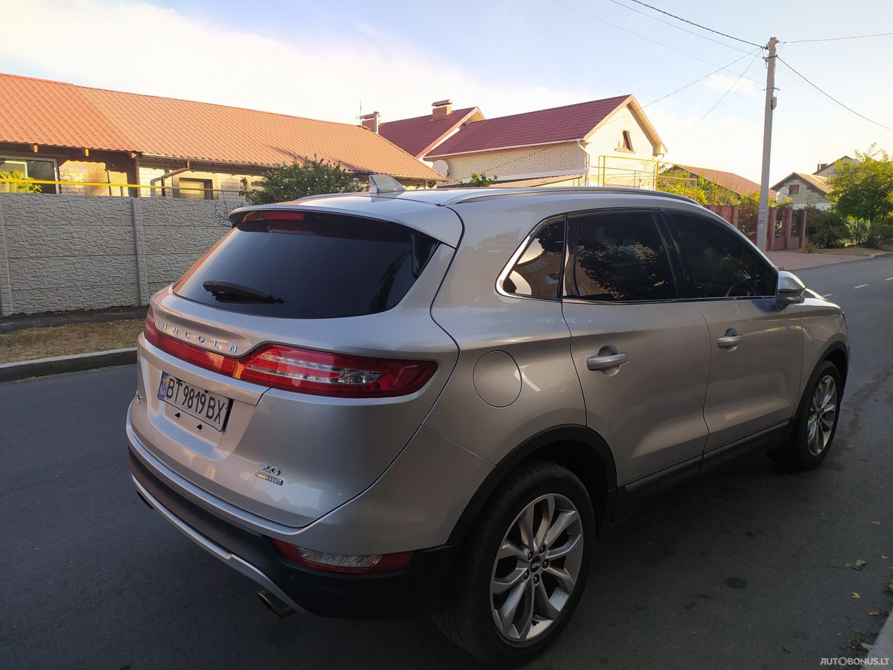 Lincoln MKS | 1