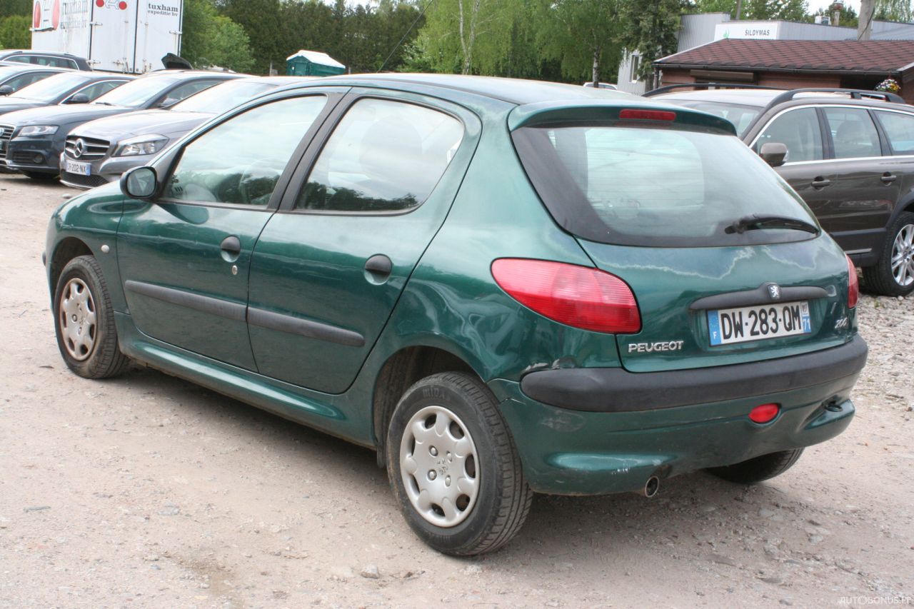 Peugeot 206 | 4