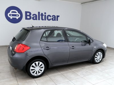 Toyota Auris | 2