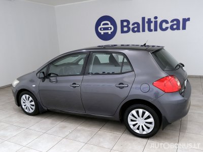 Toyota Auris | 3