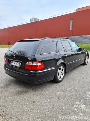 Mercedes-Benz E320 | 2