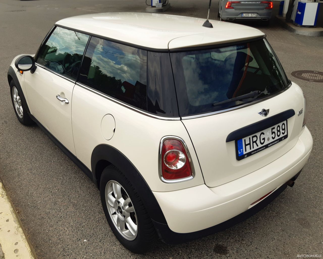 Mini One | 8