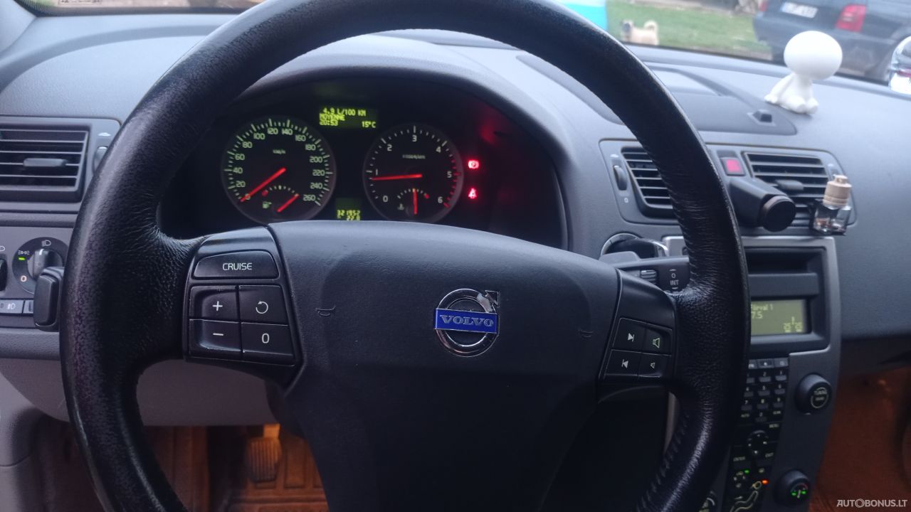 Volvo S40 | 1