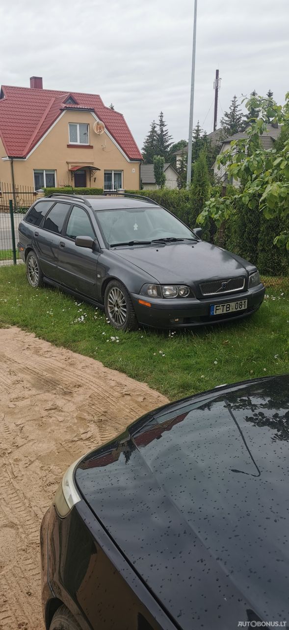 Volvo V40 | 1
