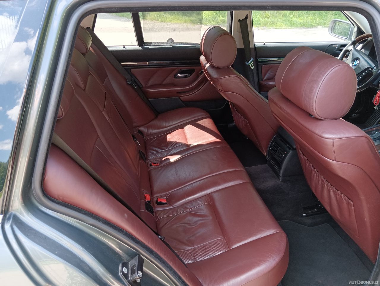 BMW 525 | 7