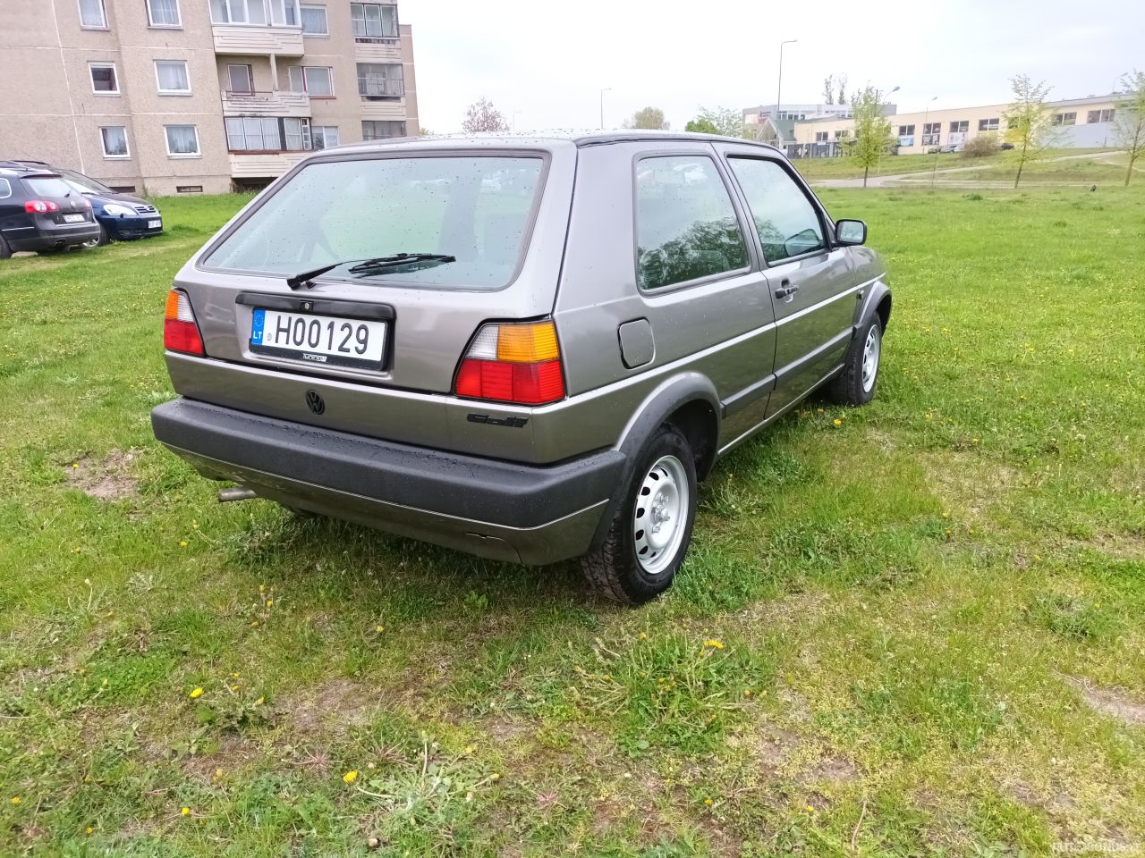 Volkswagen Golf | 4