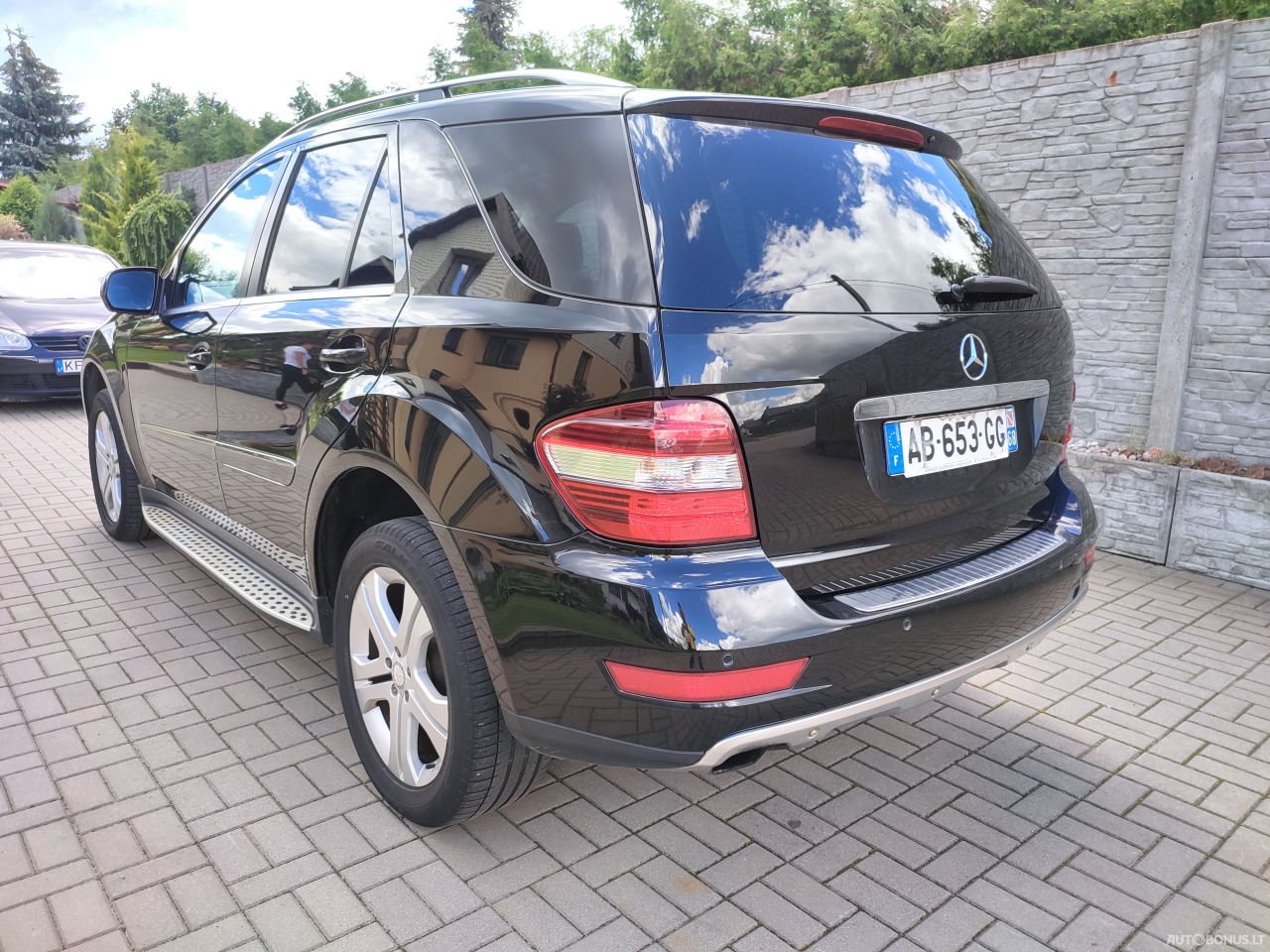 Mercedes-Benz ML300 | 1