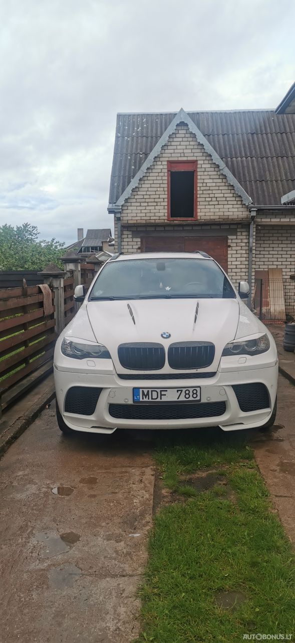 BMW X6 | 22