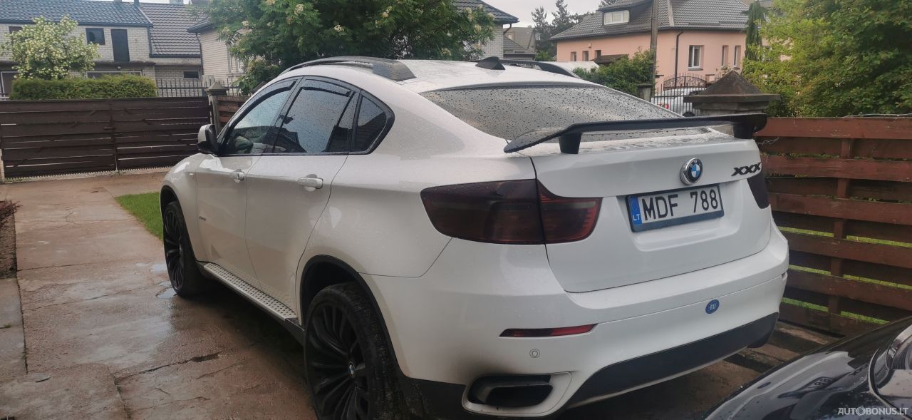 BMW X6 | 23