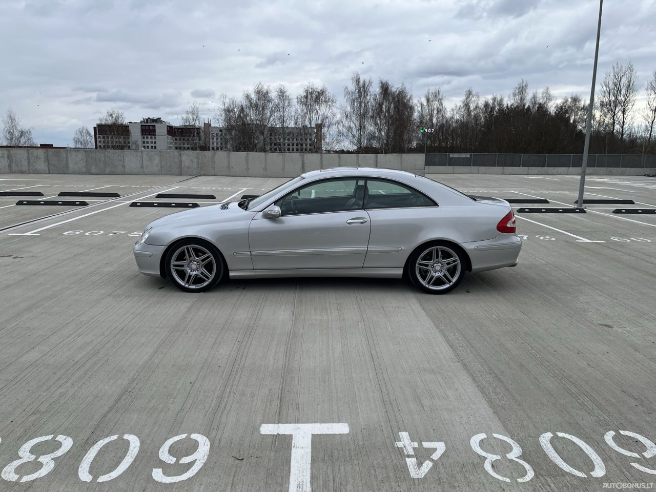 Mercedes-Benz CLK320 | 1