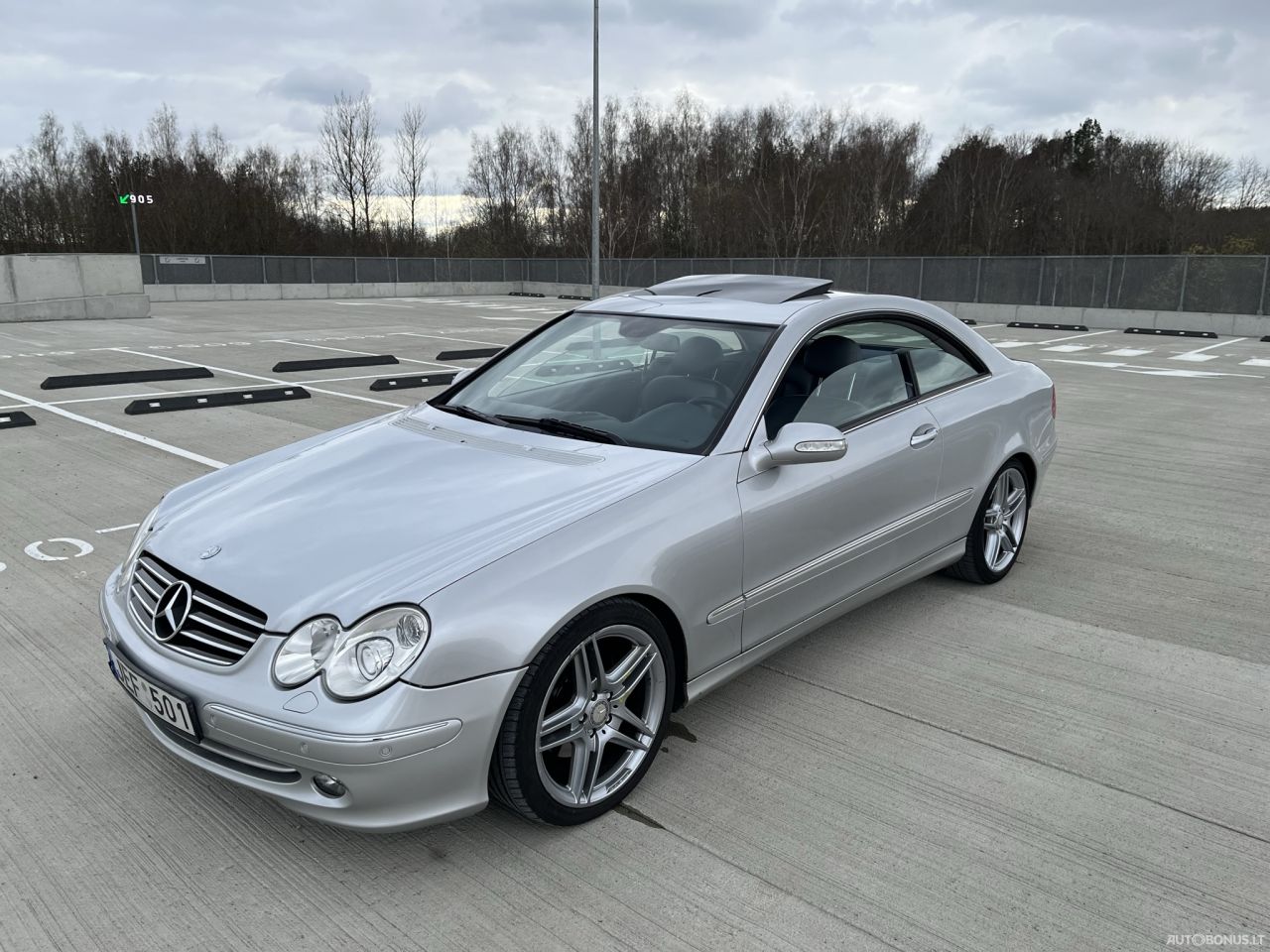 Mercedes-Benz CLK320 | 5