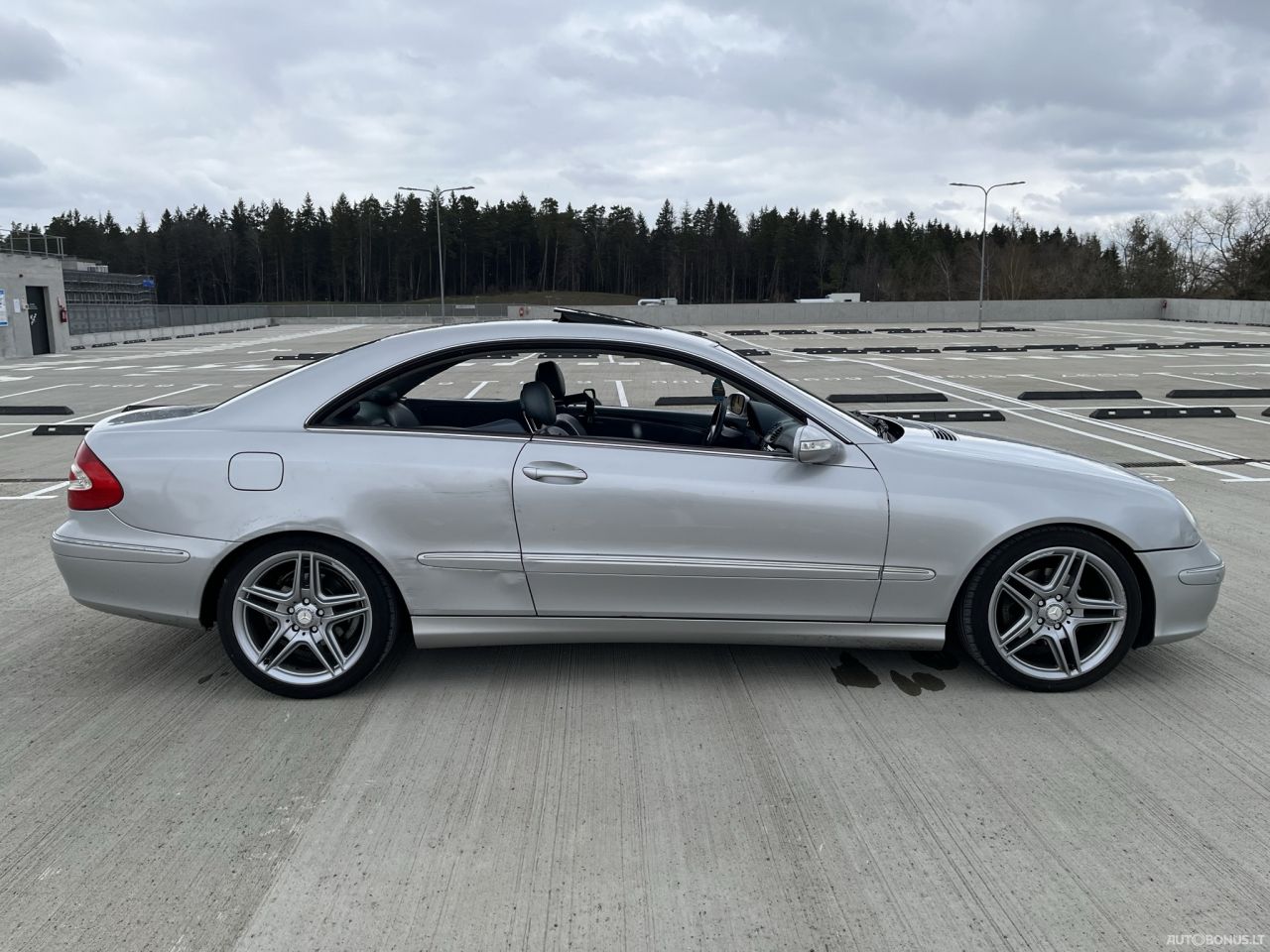 Mercedes-Benz CLK320 | 6
