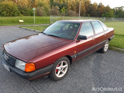 Audi 100, 2.3 l., sedanas