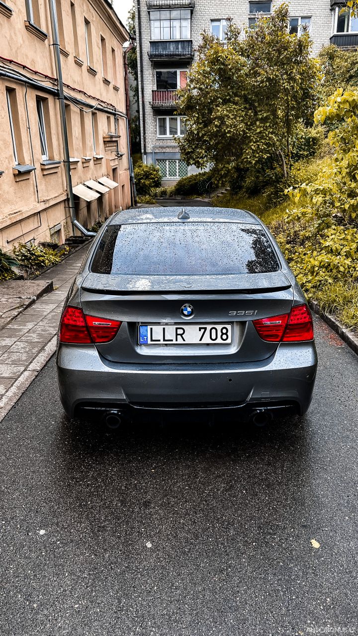 BMW 335 | 4