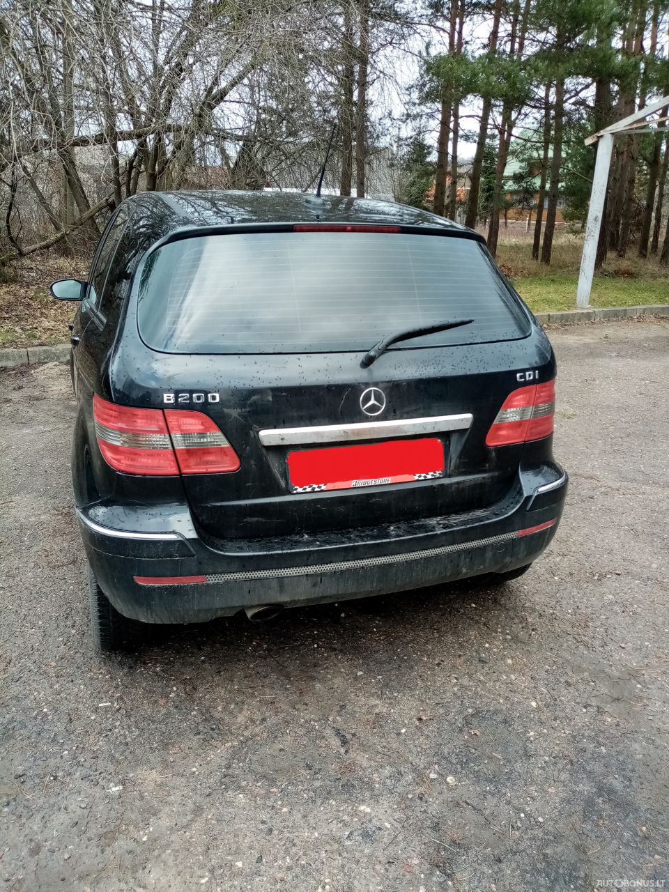 Mercedes-Benz B200 | 1