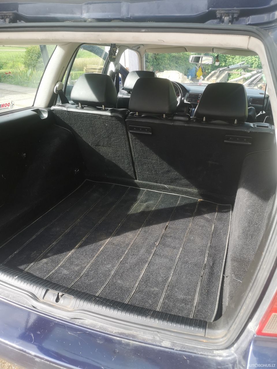 Volkswagen Golf | 9