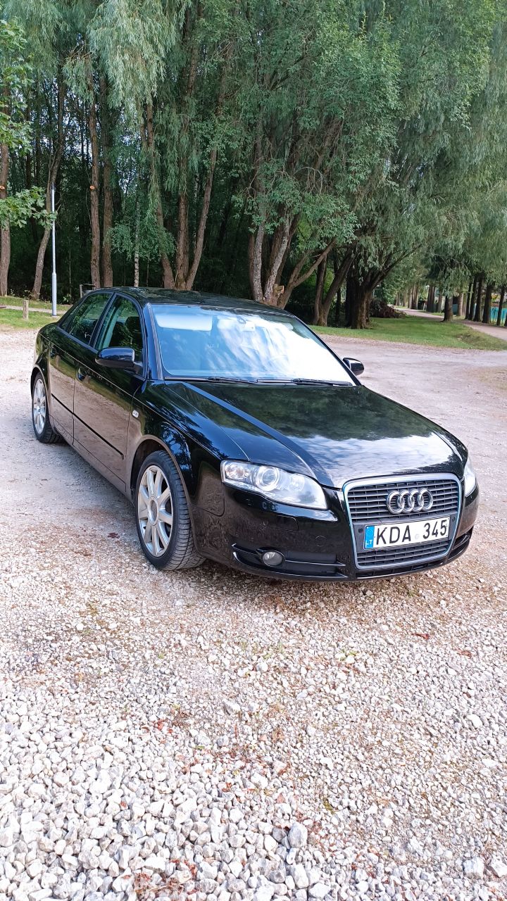 Audi A4, 2.0 l., sedanas