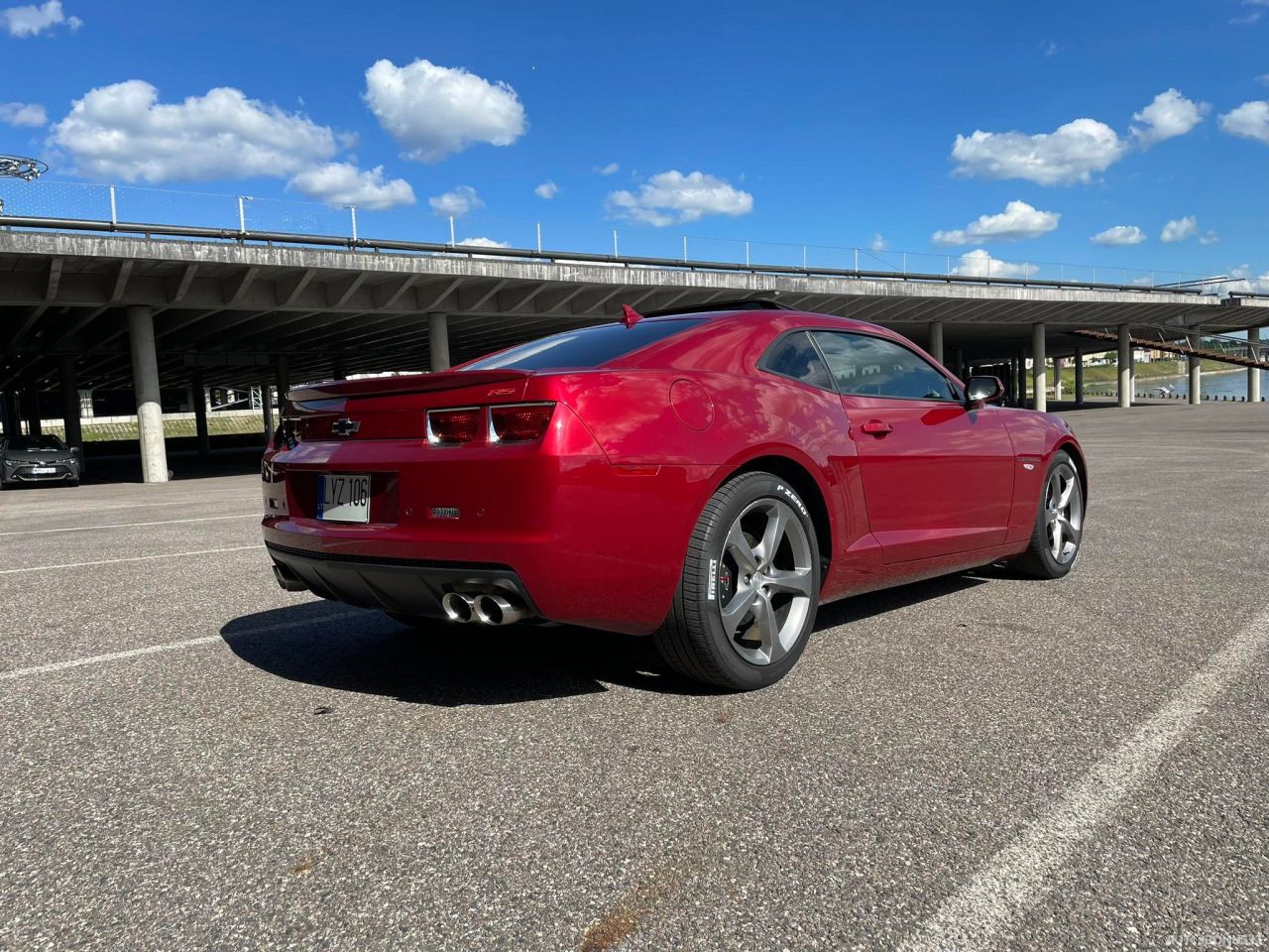 Chevrolet Camaro | 2