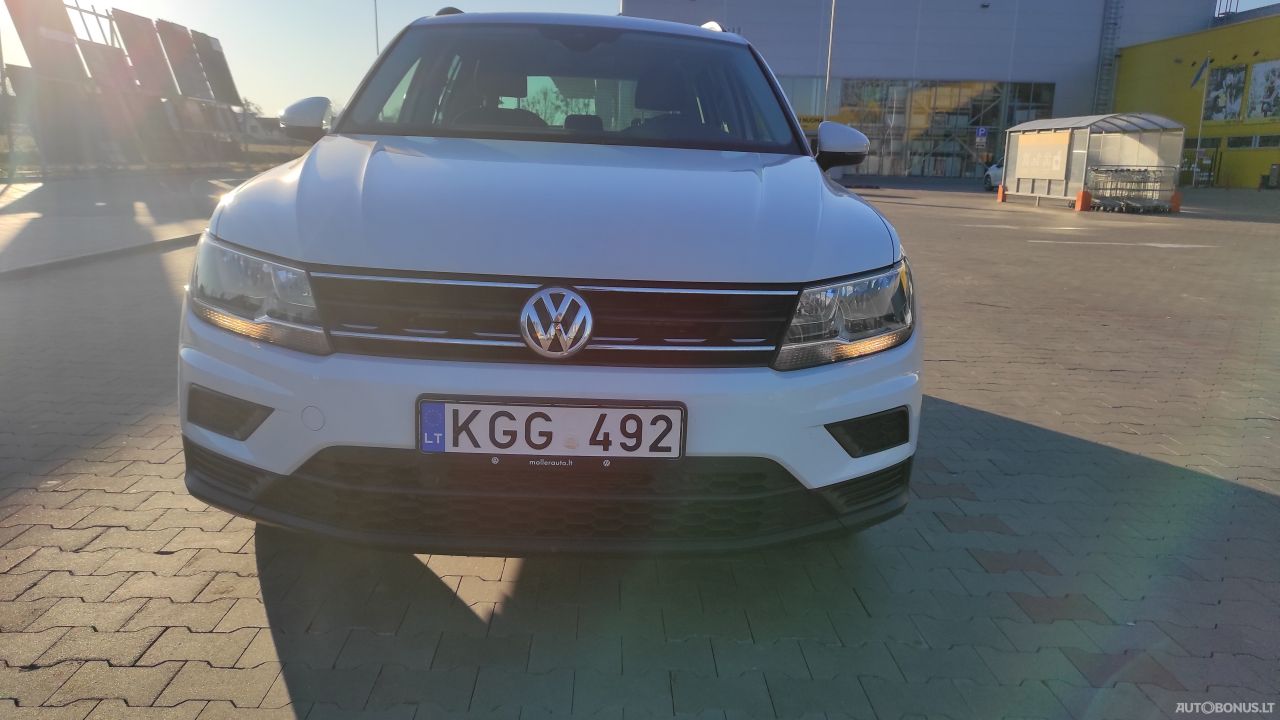 Volkswagen Tiguan | 1